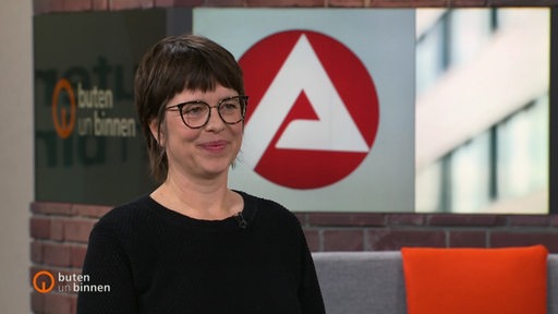 Arbeitsmarkt-Expertin Alexandra Krause im Studio von buten un binnen