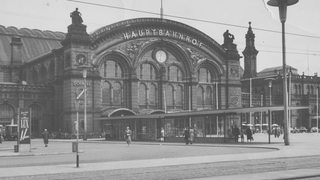 Bremer Hauptbahnhof in den 50er Jahren 