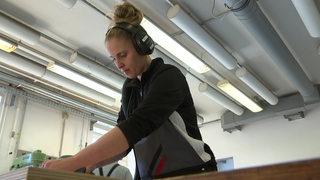 Anna Pollog arbeitet in der Berufförderung in Friedehorst.