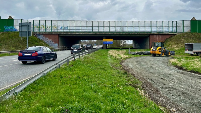 Eine Autobahnbrücke bei Bremerhaven-Wulsdorf