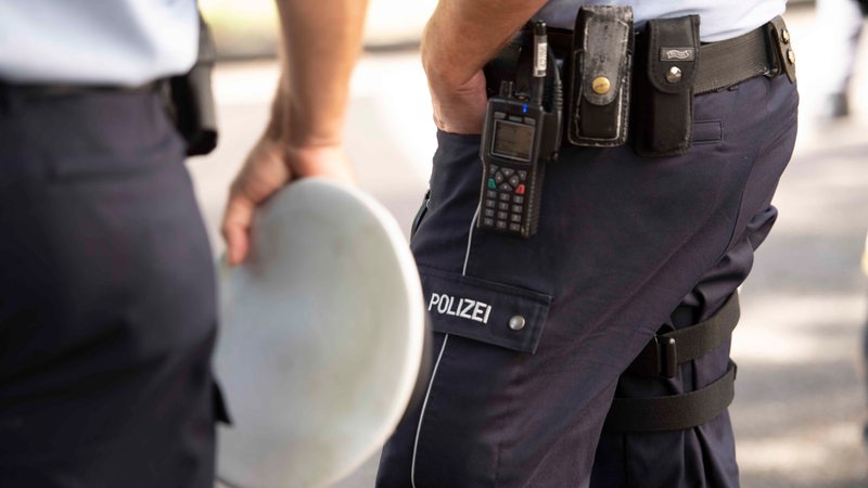 Polizist Nahaufnahme der Hose