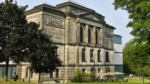 Die Bremer Kunsthalle in den Wallanlagen.