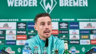 Marco Friedl auf dem Podium.