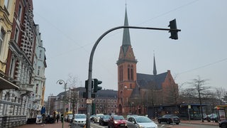 Blick auf eine Kirche.