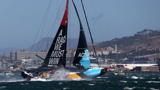 Das Boot von Boris Herrmann bei der Ocean Race Regatta. 