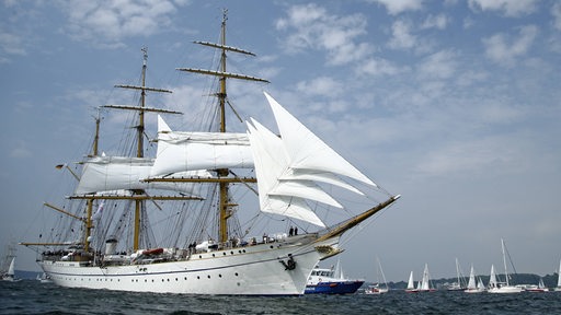 Gorch Fock bei der Kieler Woche im Jahr 2015.