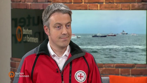 Ein Talk über das Helgoland Unglück im buten un binnen Studio. 