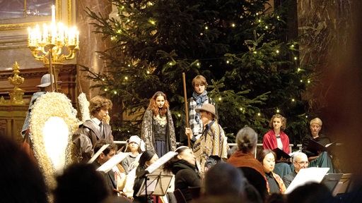 Krippenspiel des Staats- und Domchors Berlin gemeinsam mit Musikerinnen und Musikern der lautten compagney im Berliner Dom 