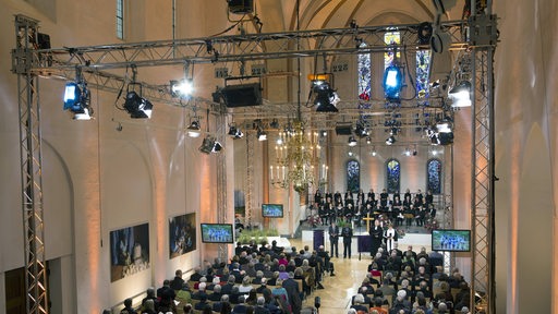 Ein Gottesdienst findet in der Kulturkirche St. Stephani statt.