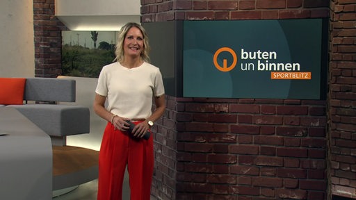 Die Moderatorin Janna Betten im Sportblitzstudio