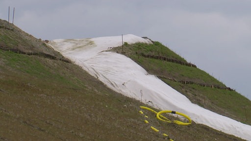 Der große Müllberg der Bremer Blocklanddeponie.