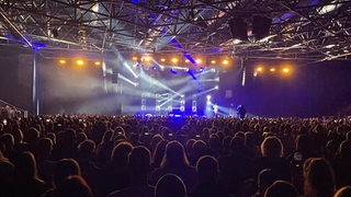 Eine Show mit viel Publikum in der Stadthalle Bremerhaven