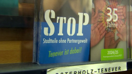 Eine Broschüre des projektes Stop Stadtteile gegen Partnergewalt.