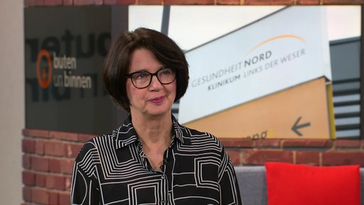 Die Senatorin für Gesundheit, Claudia Bernhard, zu Gast im Studio von buten un binnen.