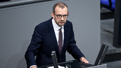 Thomas Röwekamp bei einer Rede im Bundestag