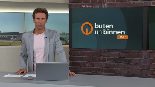 János Kereszti im Studio von buten un binnen