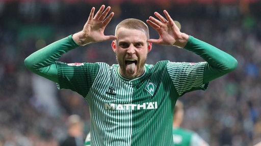 Werder-Stürmer Marvin Ducksch feiert einen Treffer.