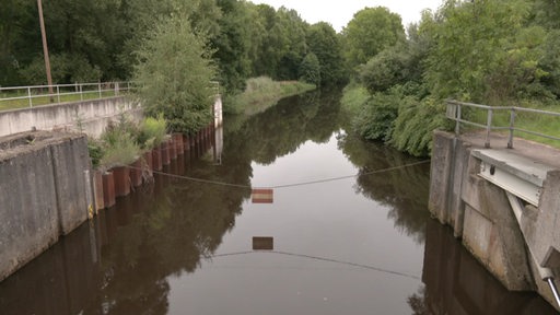 Dieses Wümme-Stauwehr ist zur tödlichen Falle für einen Kajakfahrer geworden.